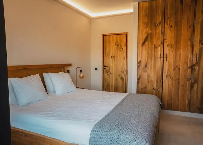 Seaweeds Willa Roque