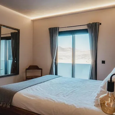 Seaweeds Villa Roque