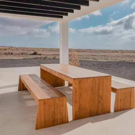 Seaweeds Villa Roque